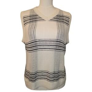 NWT L Women's VINCE V-Neck Featherweight Plaid Wool Vest MSRP $298